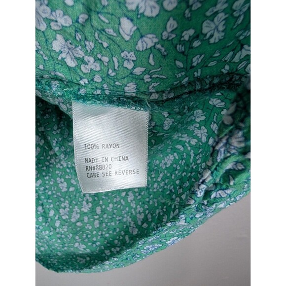 Cynthia Rowley Women's Green Floral White Flowers Ruffle Bottom Blouse 3X 173 - Picture 4 of 6